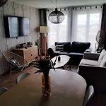 Appartement 4 Chambres Et 4 Salles De Bains